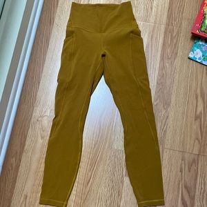 Lululemon Align 25” Leggings with pockets Size 4, EUC